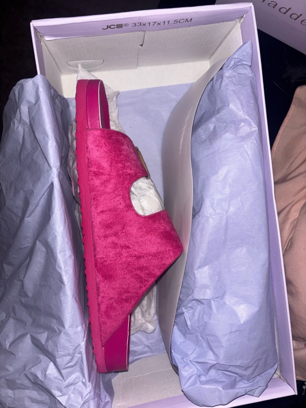 Madden Girl Pink Shoe Box with Branding - Picture 1 of 5